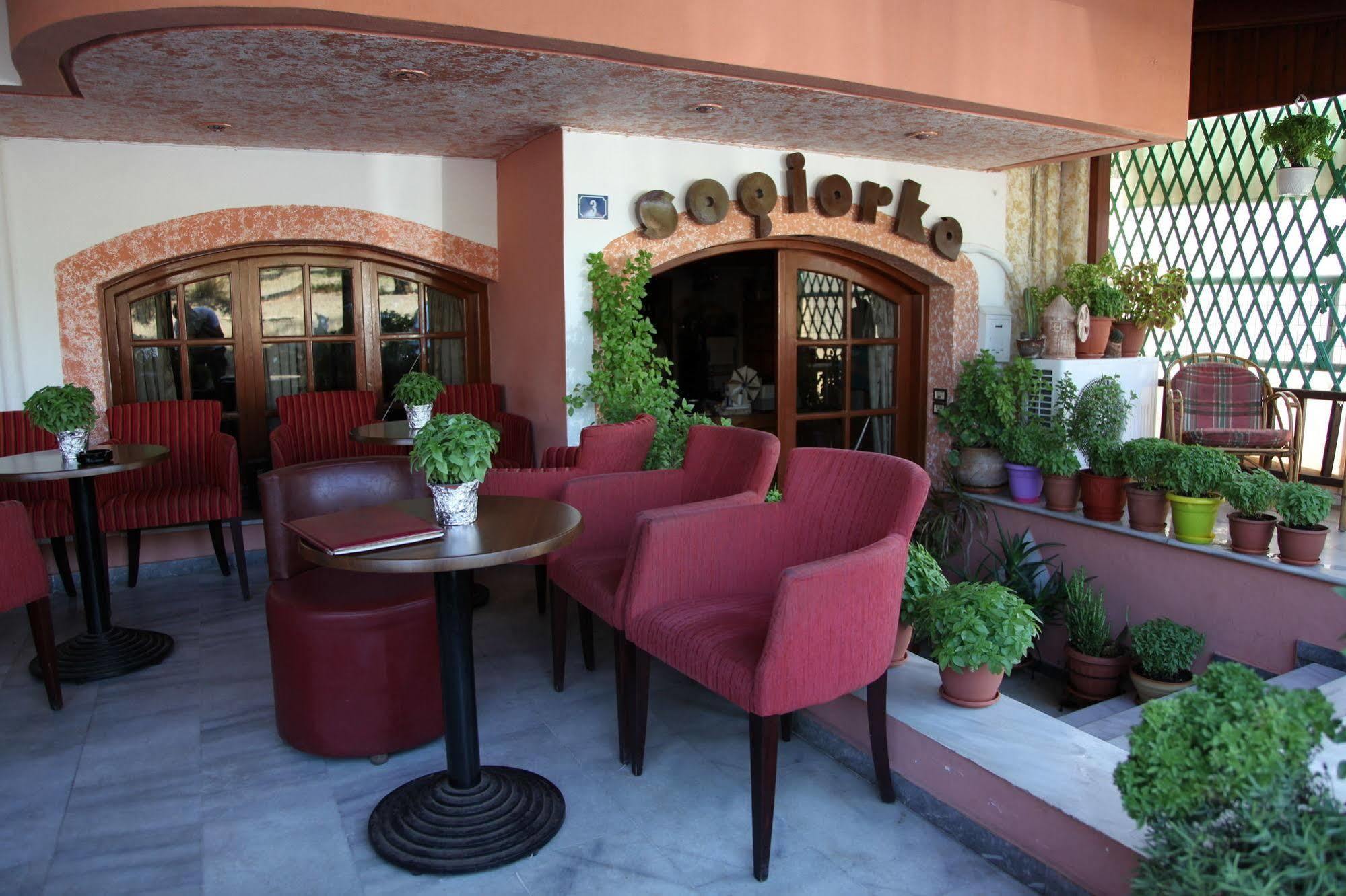 Sogiorka Apartments Hersonissos  Dış mekan fotoğraf
